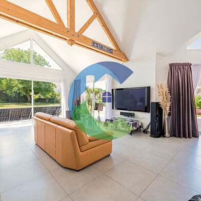 Maison 6 pièces 585000 €