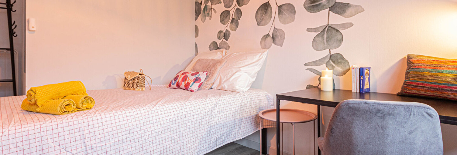 Appartement 7 Pièces 99 m² à louer à Vénissieux (69200)