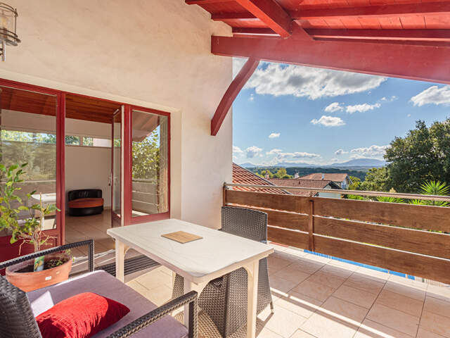 Maison sur les hauteurs de Bidart 6 chambres 175 m2 — photo du bien