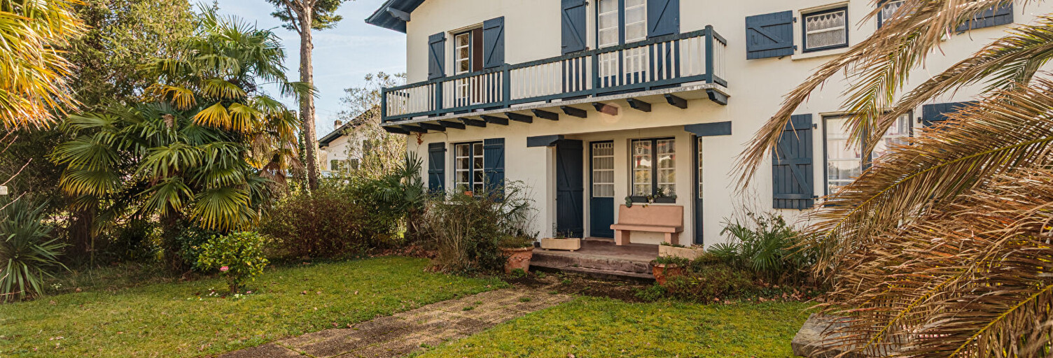 Maison 7 Pièces 188 m² à vendre à Ascain (64310)