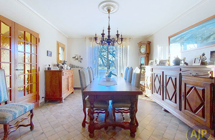 Maison parfaitement entretenue avec 4 chambres et Jardin Est-Ouest — photo 3