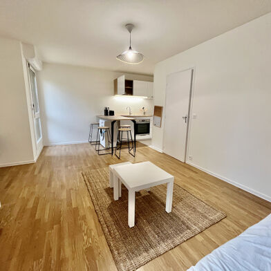 Appartement 1 pièces 389 €