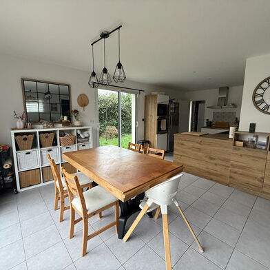 Maison 5 pièces 296400 €