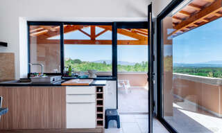 Maison  200 m² à vendre à Réauville (26230)