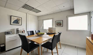 Commerce 5 Pièces 81 m² à vendre à Ivry-sur-Seine (94200)