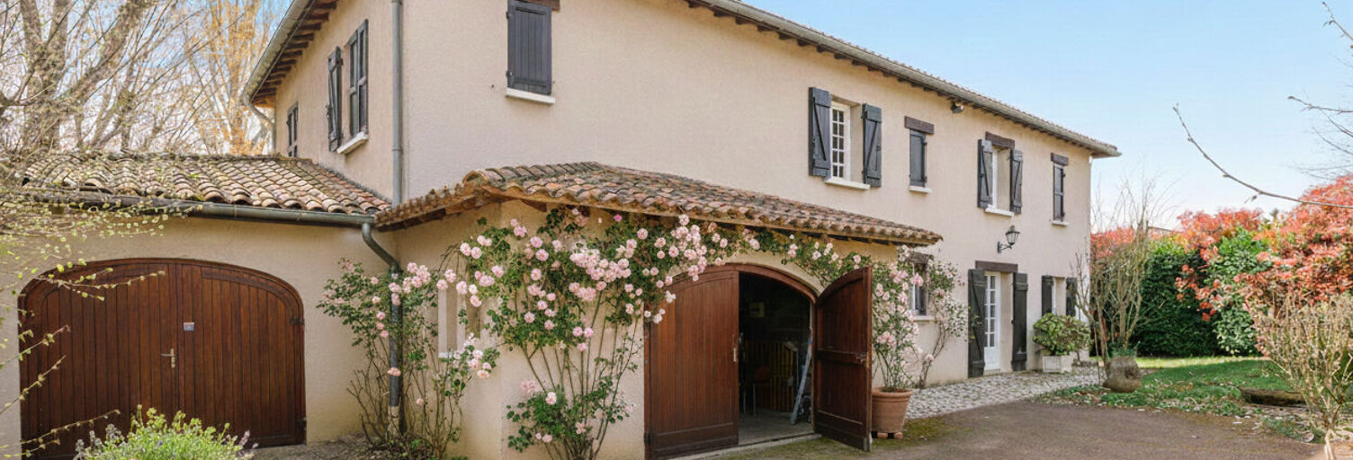 Maison 7 Pièces 300 m² à vendre à Lissieu (69380)