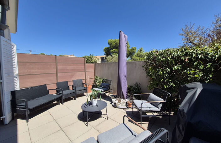 A VENDRE UN APPARTEMENT T3 RDC A LA COURONNE PROCHE CENTRE — photo 3