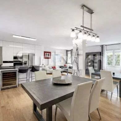 Maison 5 pièces 649000 €