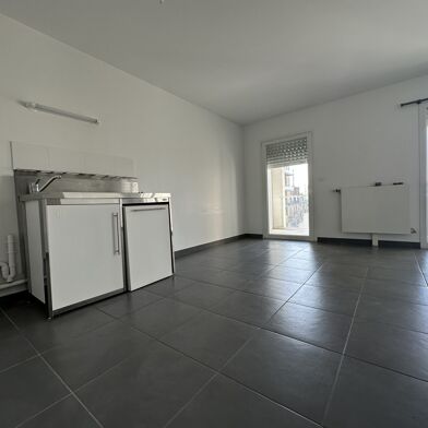 Appartement 1 pièces 552 €