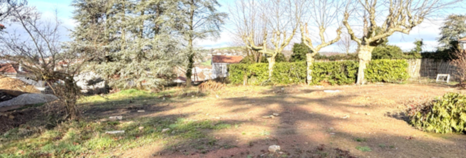 Terrain  1000 m² à vendre à Sorbiers (42290)