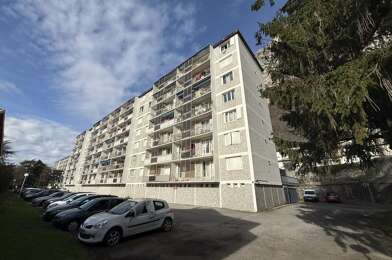 Appartement 3 pièces 135000 €
