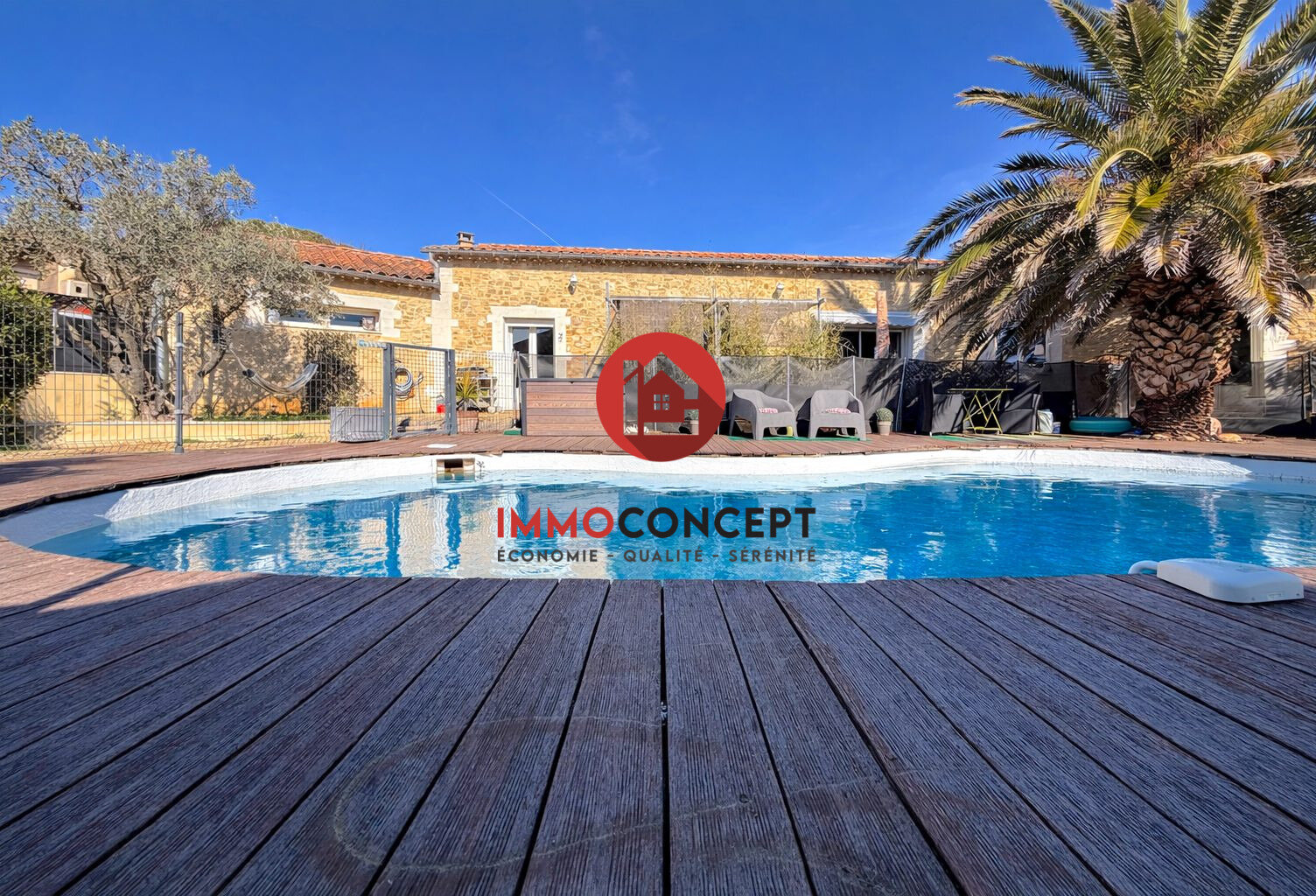 Villa de plain pied avec piscine — photo 1