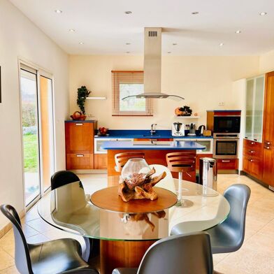 Maison 6 pièces 615000 €