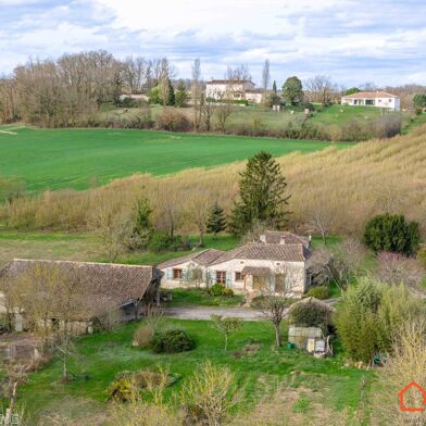 Maison 6 pièces 300000 €