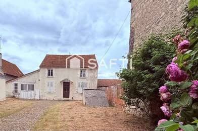 Maison 7 pièces 160000 €