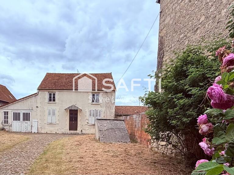 A VAILLY S/AISNE 02, MAISON DE 180 M2 AVEC CAVE ET GARAGE, SUR SON TERRAIN CLOS DE 685 M2. — photo 1