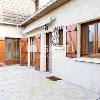 Maison 6 pièces 395000 €