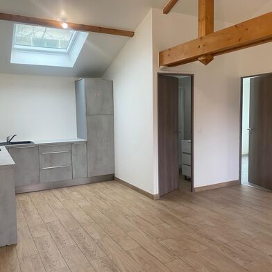 Appartement 3 pièces 1290 €