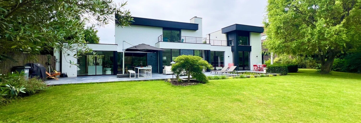 Maison 9 Pièces 255 m² à vendre à Genech (59242)