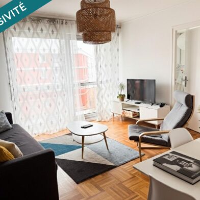 Appartement 4 pièces 144000 €