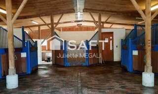 Maison 11 Pièces 296 m² à vendre à Sainte-Foy-la-Grande (33220)