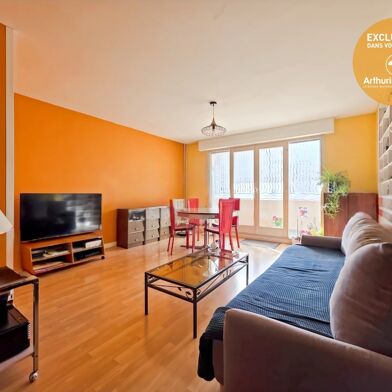 Appartement 3 pièces 134400 €