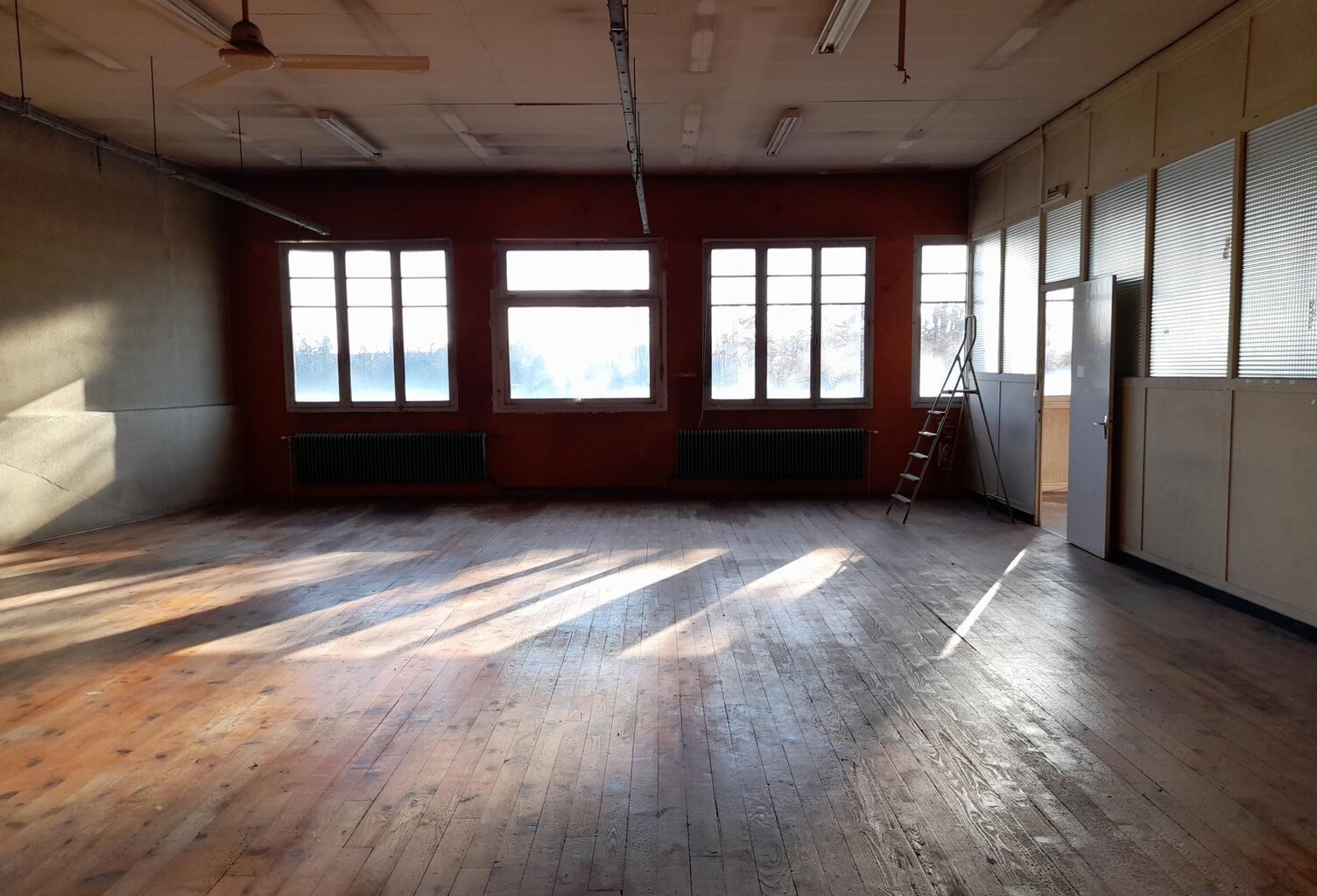 Ancienne usine + appartement. — photo 1