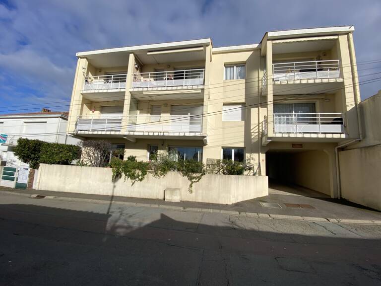 Apt Bernique-Appartement T3 Bord de mer - MArché Arago — photo 1