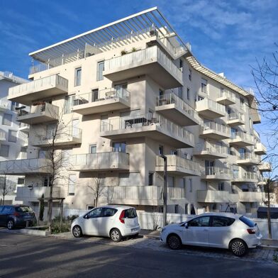 Appartement 2 pièces 872 €