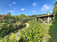 MOUGINS - LA PEYRIERE - ETANG DE FONTMERLE - VILLA AVEC BEAU — photo 4