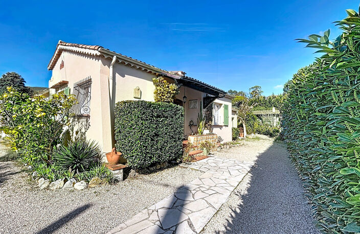 MOUGINS - LA PEYRIERE - ETANG DE FONTMERLE - VILLA AVEC BEAU — photo 5