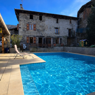 Maison 1 pièces 365000 €