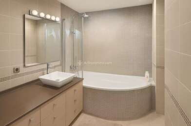Appartement 3 pièces 294900 €
