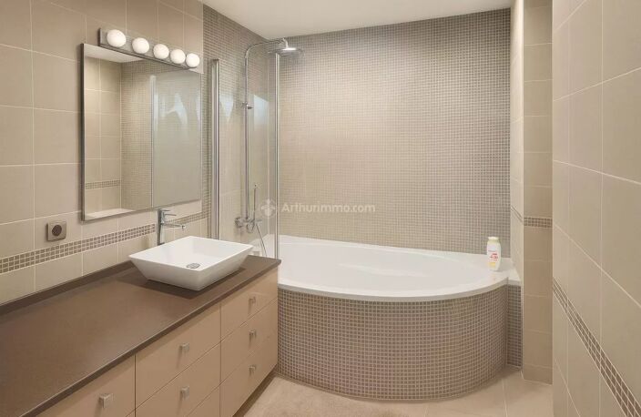 Bry-Sur-Marne F3 de 61 m² habitable — photo 4