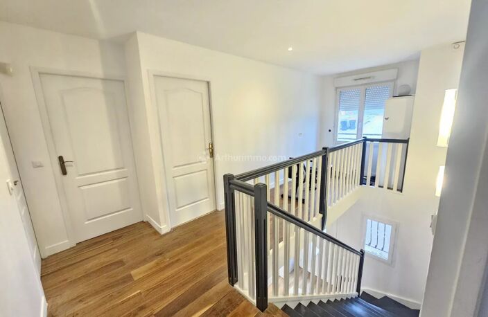 Maison de 155m² Crécy-la-Chapelle — photo 4