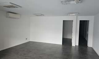 Commerce 4 Pièces 77 m² à louer à Ajaccio (20090)