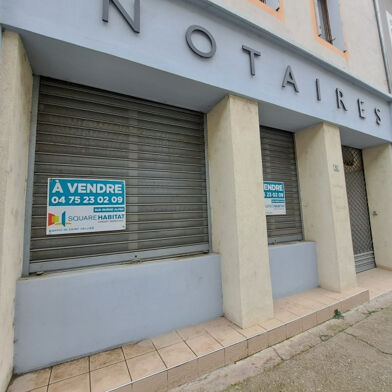 Commerce  159000 €