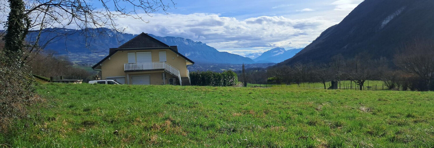 Terrain  793 m² à vendre à La Biolle (73410)