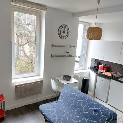 Appartement 1 pièces 658 €