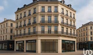 Commerce  444 m² à louer à Lille (59000)