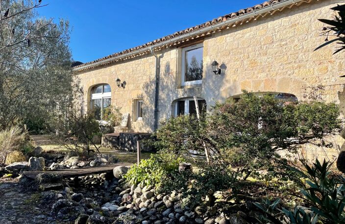 Maison en pierre — photo 4
