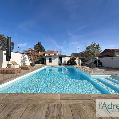 Maison 6 pièces 449000 €