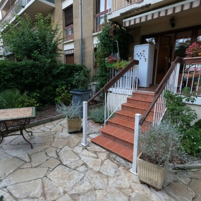 Appartement 4 pièces 1335 €