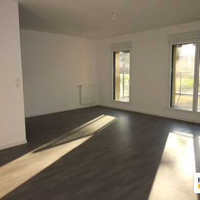 Appartement 4 pièces 255500 €