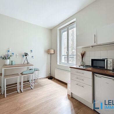 Appartement 1 pièces 445 €