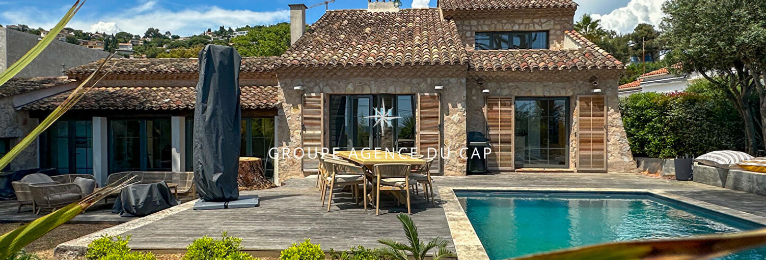 Maison 7 Pièces 220 m² à vendre à Roquebrune-sur-Argens (83380)