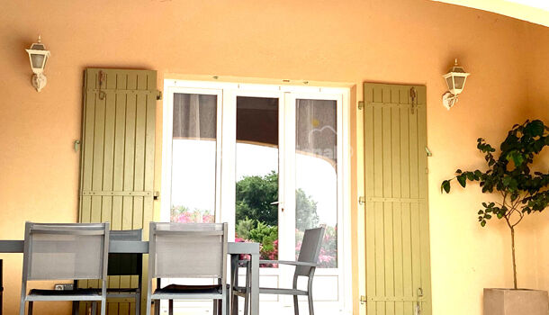 Villa / Maison 4 pièces  à louer Cabrières 30210