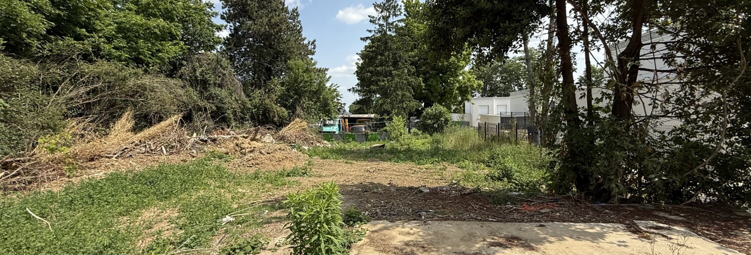 Terrain  1100 m² à vendre à Vitry-sur-Seine (94400)