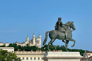 Appartement 6 pièces 765000 €