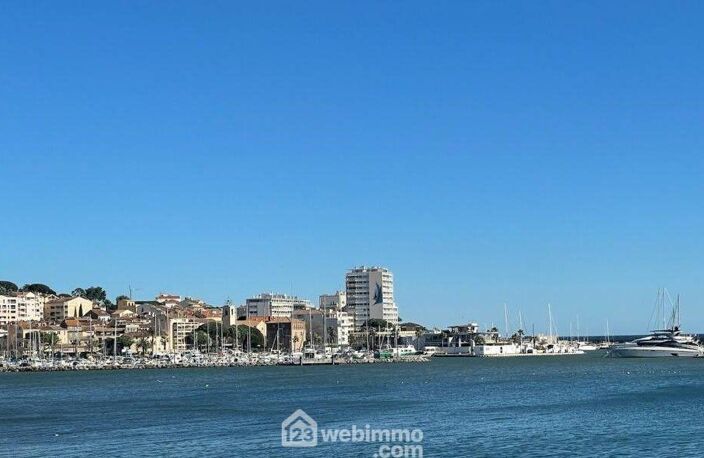 Appartement - 55m² - Sainte-Maxime — photo 2